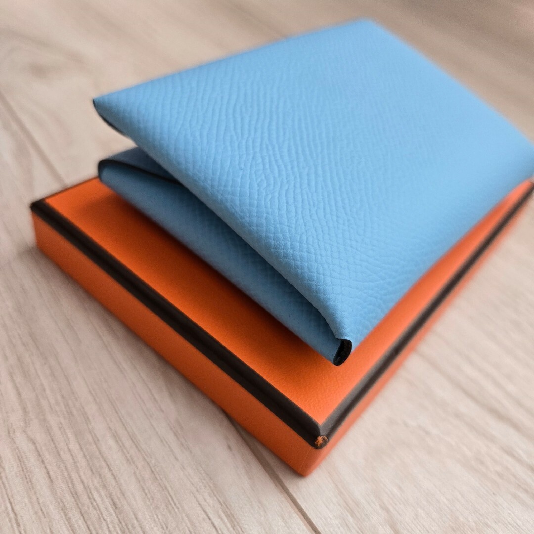 HERMES - 美品✨エルメス カードケース《カルヴィ》デュオ HERMES - 美品✨エルメス カードケース《カルヴィ》デュオ