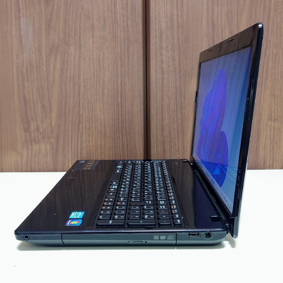 Lenovo - Lenovo Office2024 Corei7 16GB SSD512GBの通販 by Lenovo - Lenovo Office2024 Corei7 16GB SSD512GBの通販 by