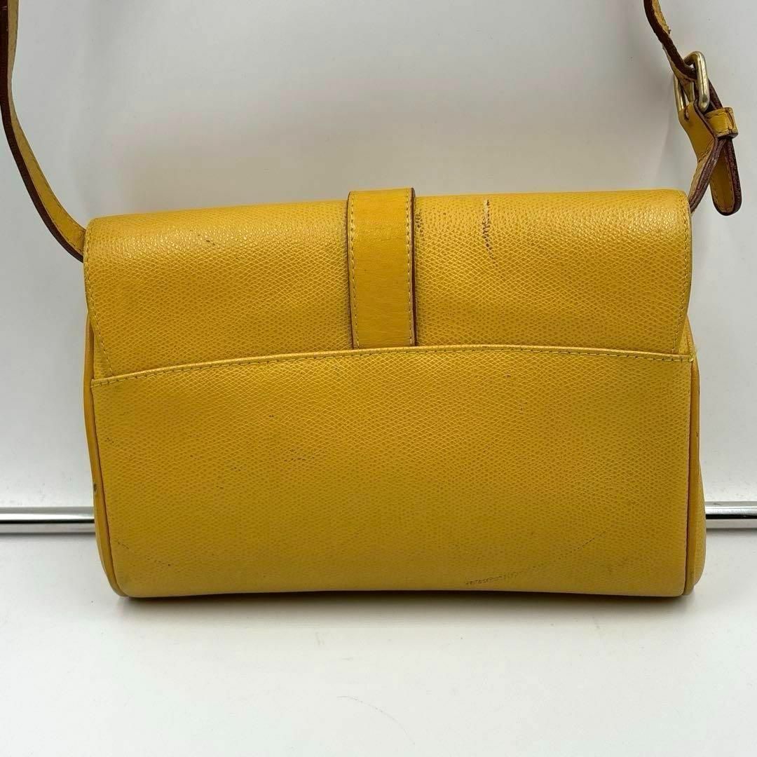 ETRO - エトロ ショルダーバッグ Eロゴ ゴールド金具 レザー ETRO - エトロ ショルダーバッグ Eロゴ ゴールド金具 レザー