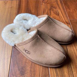 UGG - 新品未使用 UGG ルームシューズの通販 by puni's shop UGG - 新品未使用 UGG ルームシューズの通販 by puni's shop