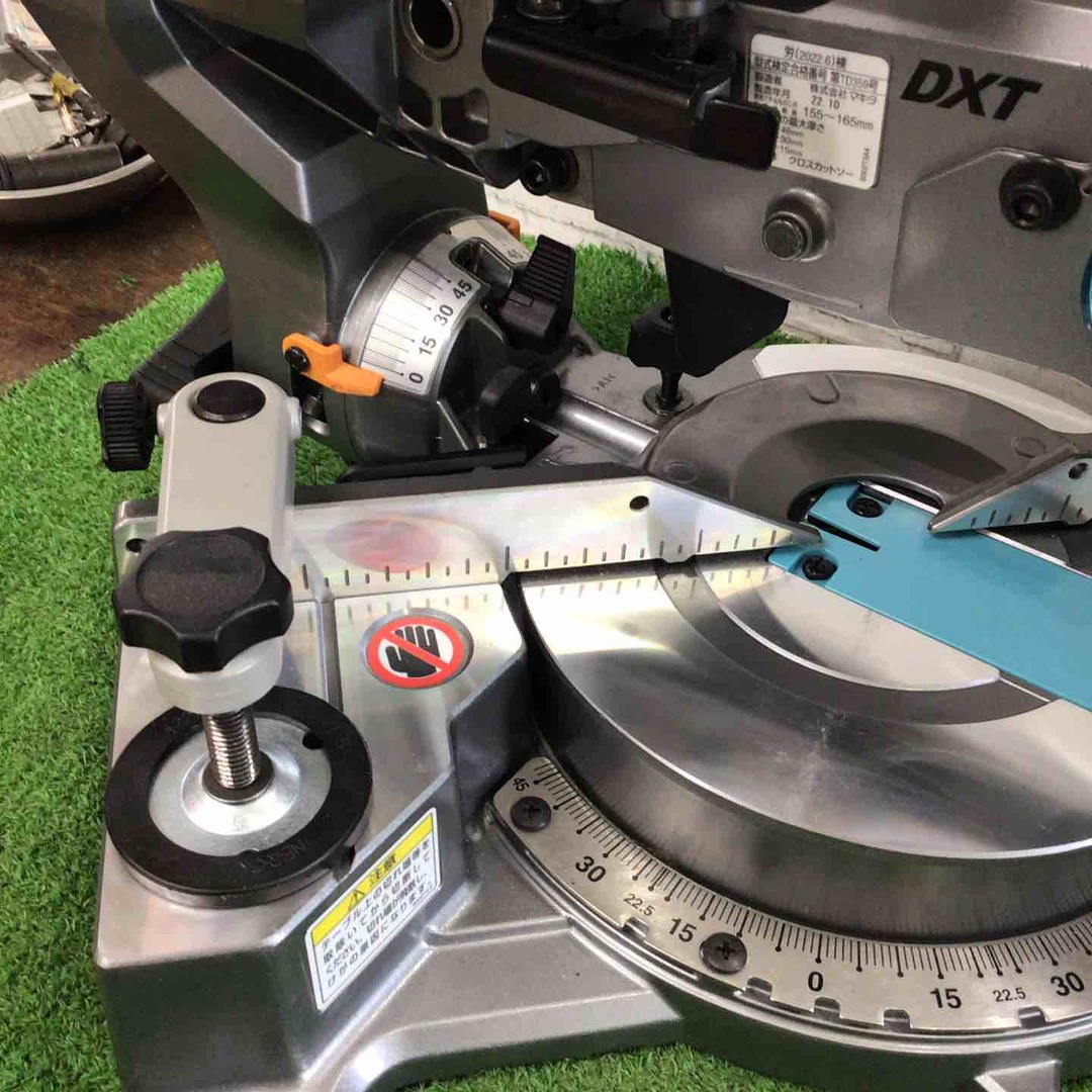 ☆マキタ(makita) コードレススライドマルノコ LS001GZ【町田店 ☆マキタ(makita) コードレススライドマルノコ LS001GZ【町田店