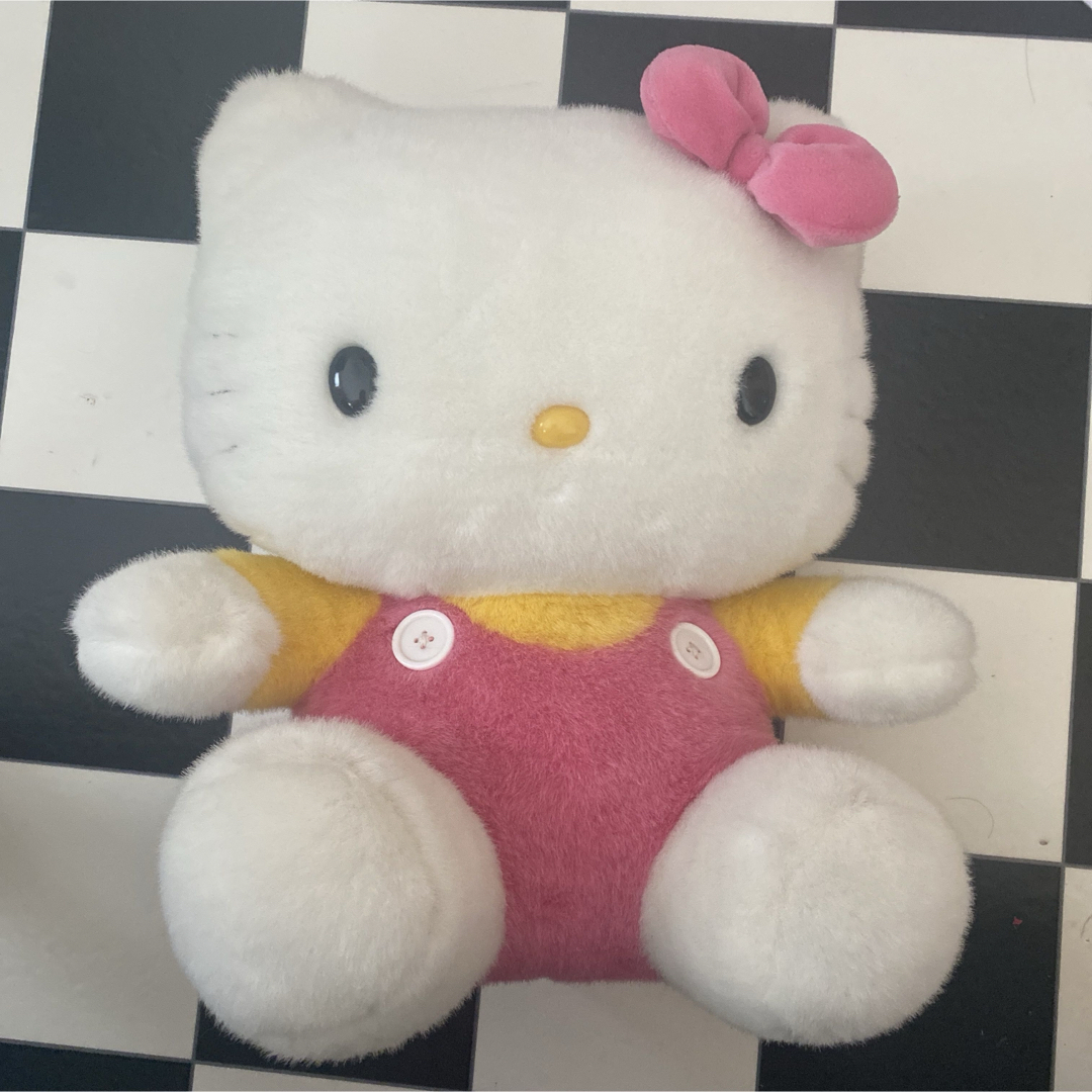 ハローキティ - サンリオ キティ 大きい ぬいぐるみ レア 2005の ハローキティ - サンリオ キティ 大きい ぬいぐるみ レア 2005の