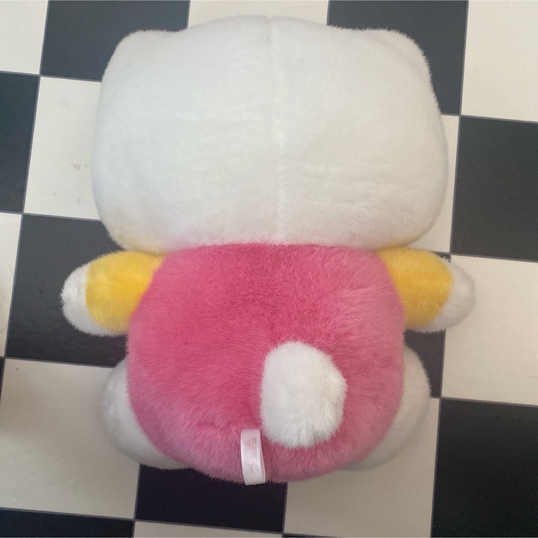 ハローキティ - サンリオ キティ 大きい ぬいぐるみ レア 2005の ハローキティ - サンリオ キティ 大きい ぬいぐるみ レア 2005の
