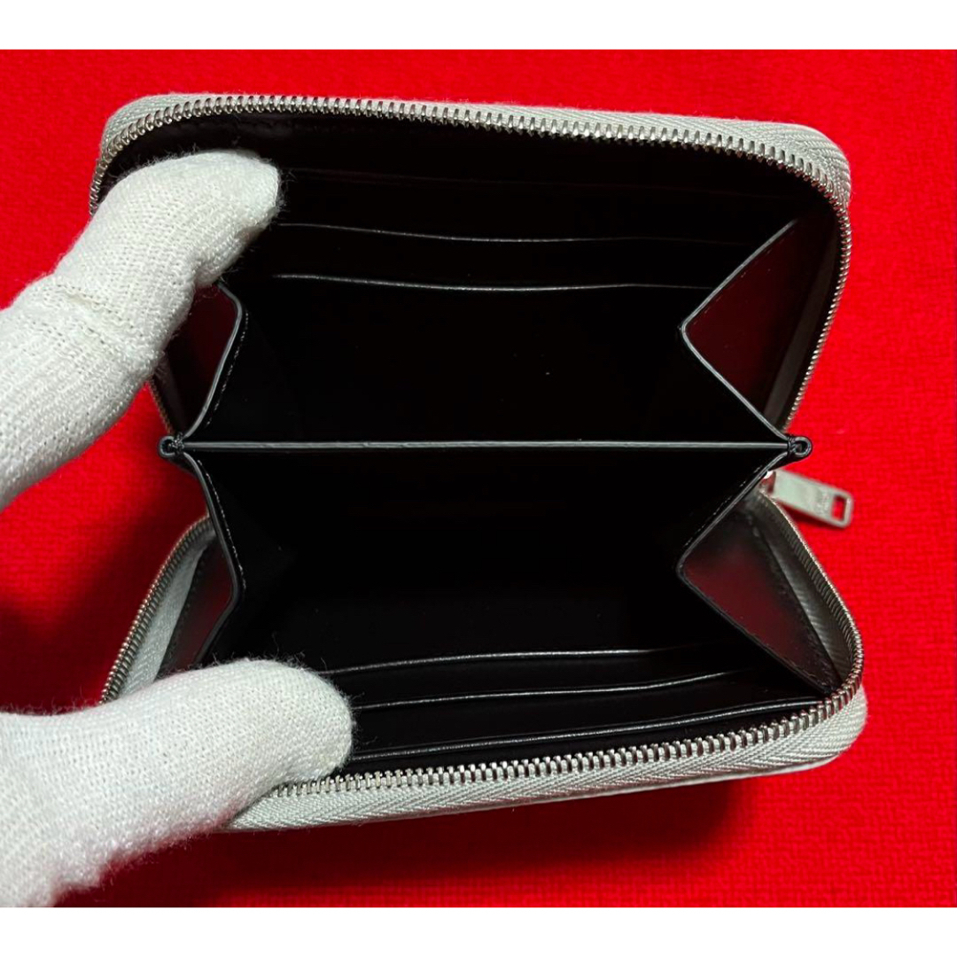 CELINE - 新品正規 CELINE セリーヌ 金運開運 ロゴ 折り財布 CELINE - 新品正規 CELINE セリーヌ 金運開運 ロゴ 折り財布