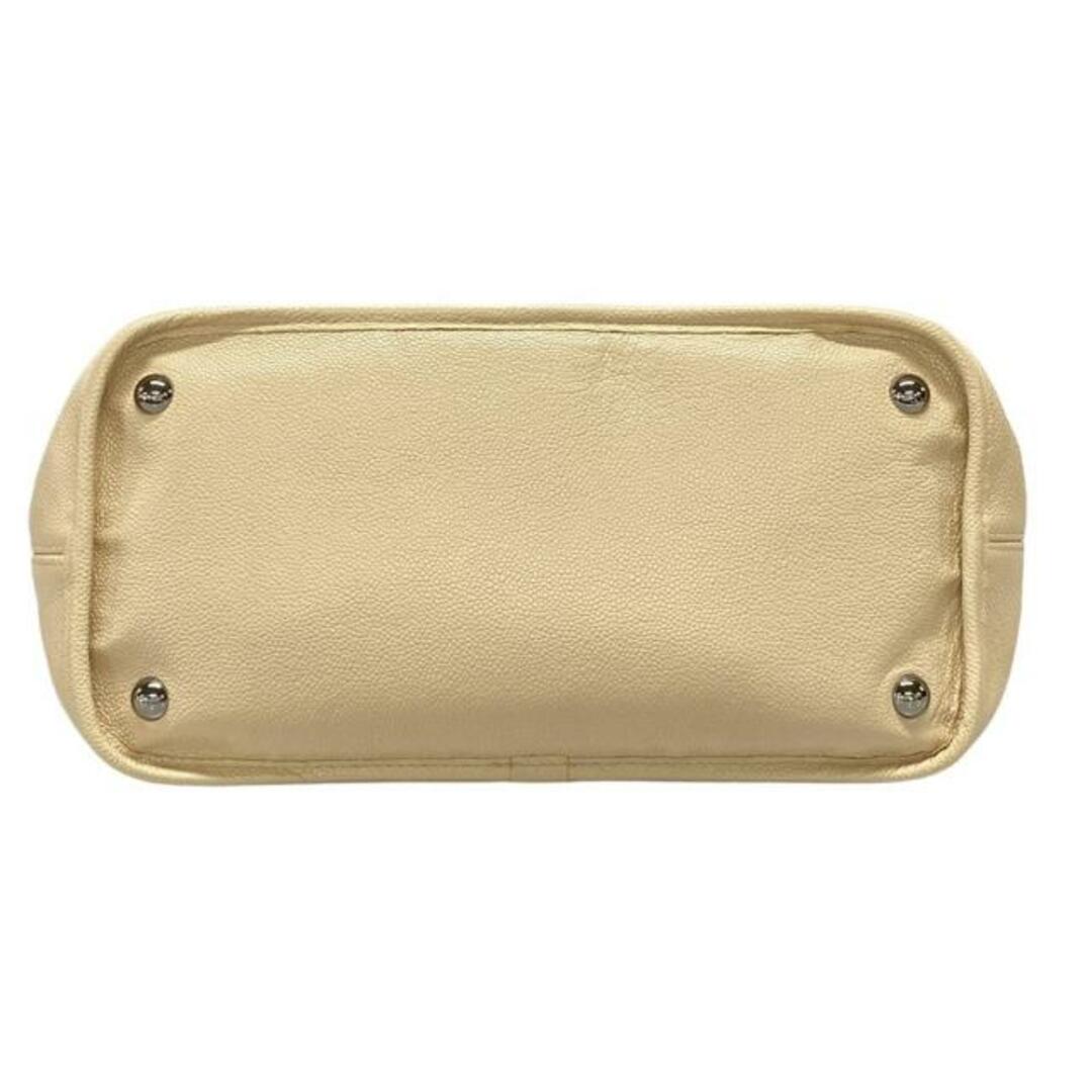 CHANEL - CHANEL(シャネル) トートバッグ マトラッセ ベージュ CHANEL - CHANEL(シャネル) トートバッグ マトラッセ ベージュ