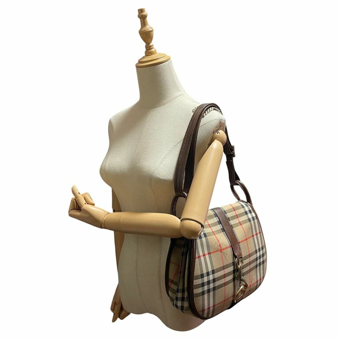 BURBERRY - ✨希少良品✨BURBERRY ノバチェック ワンショルダー BURBERRY - ✨希少良品✨BURBERRY ノバチェック ワンショルダー