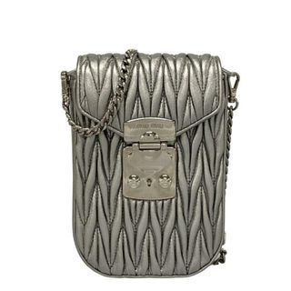 MIU MIU(シルバー/銀色系)のフリマアイテム一覧 MIU MIU(シルバー/銀色系)のフリマアイテム一覧