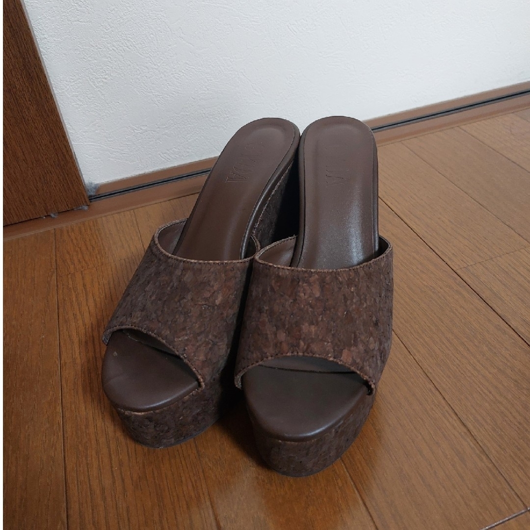 GYDA - 極美品 GYDA コルクサンダル ブラウン Mサイズの通販 by GYDA - 極美品 GYDA コルクサンダル ブラウン Mサイズの通販 by