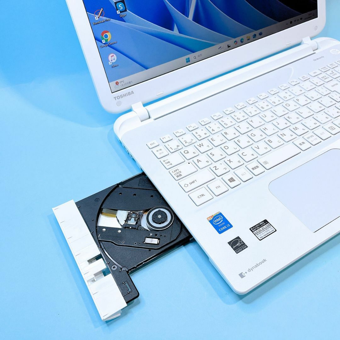 dynabook - 美品 Core i3 8GB Win11 新品SSD 快適高速 ノート dynabook - 美品 Core i3 8GB Win11 新品SSD 快適高速 ノート