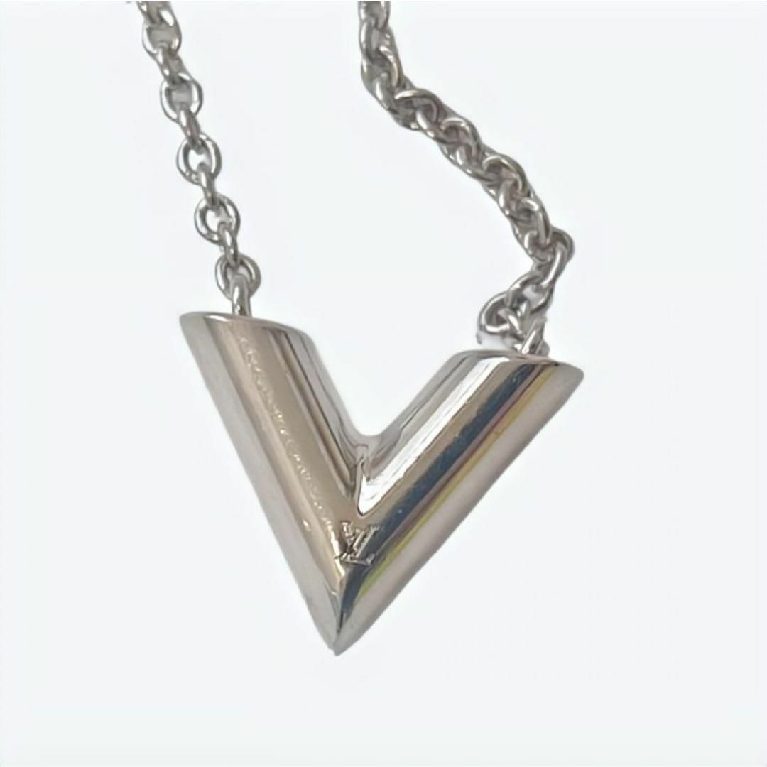 LOUIS VUITTON - LOUIS VUITTON エセンシャルV シルバー LOUIS VUITTON - LOUIS VUITTON エセンシャルV シルバー