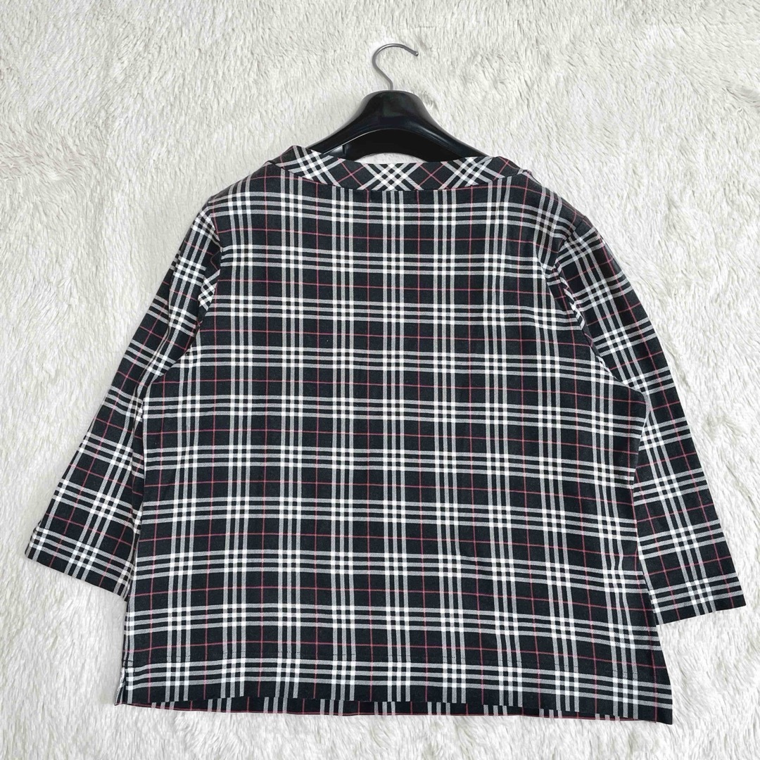 BURBERRY - 美品 大きいサイズ BURBERRY ノバチェック ロゴ 刺繍 BURBERRY - 美品 大きいサイズ BURBERRY ノバチェック ロゴ 刺繍