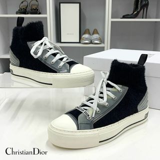 Christian Dior(スニーカー)のフリマアイテム一覧 Christian Dior(スニーカー)のフリマアイテム一覧