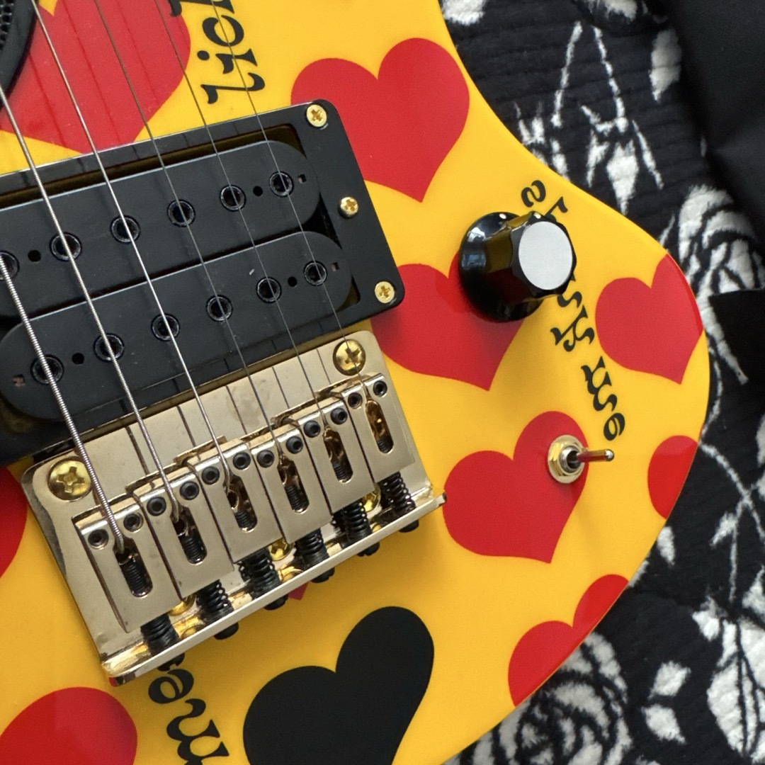 Fernandes - 極美品!FERNANDES YELLOW HEART-ZO ZO-3 hideの Fernandes - 極美品!FERNANDES YELLOW HEART-ZO ZO-3 hideの