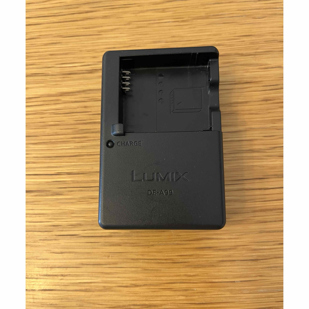 LUMIX - Panasonic LUMIX バッテリーチャージャー DE-A99の通販 LUMIX - Panasonic LUMIX バッテリーチャージャー DE-A99の通販