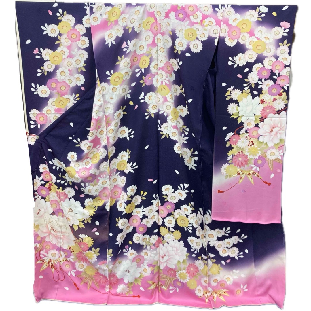 ☆新品未使用☆正絹 未仕立て B級品ヤケ有り リメイク 紫ラメ ☆新品未使用☆正絹 未仕立て B級品ヤケ有り リメイク 紫ラメ