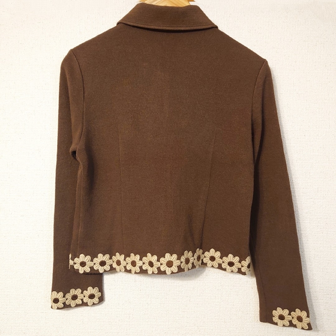 VINTAGE - 昭和レトロ古着☆立体花ショート丈ジャケットみたいな VINTAGE - 昭和レトロ古着☆立体花ショート丈ジャケットみたいな