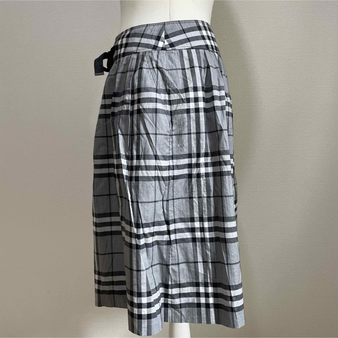 BURBERRY - サイズM バーバリーロンドン チェックスカート BURBERRY - サイズM バーバリーロンドン チェックスカート