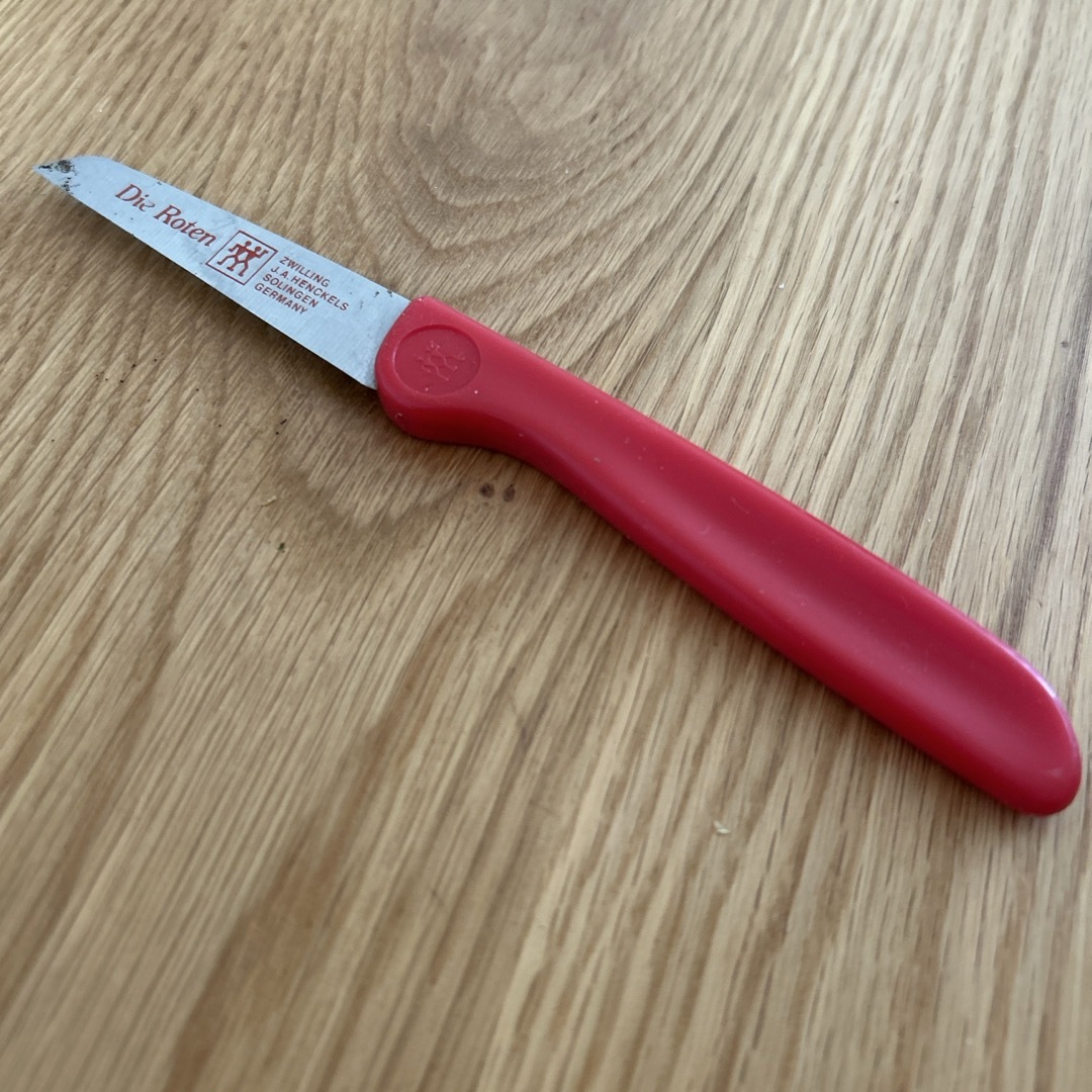 ZWILLING(ツヴィリングジェーエーヘンケルス)の使用ナイフ Zwilling インテリア/住まい/日用品のキッチン/食器(調理道具/製菓道具)の商品写真