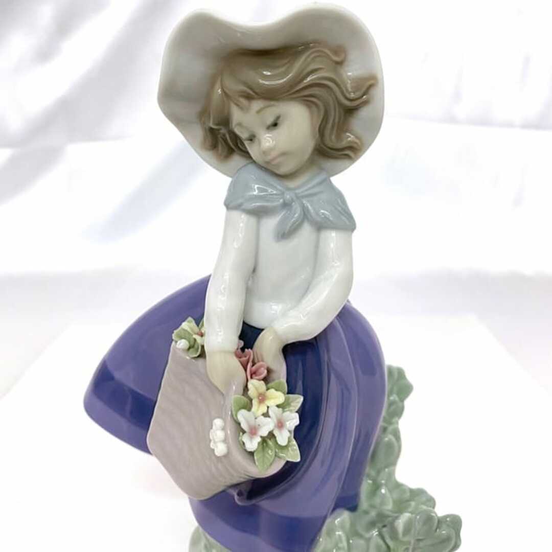 リヤドロ 置物 きれいな花ばかり ec-22804 ホワイト パステル リヤドロ 置物 きれいな花ばかり ec-22804 ホワイト パステル
