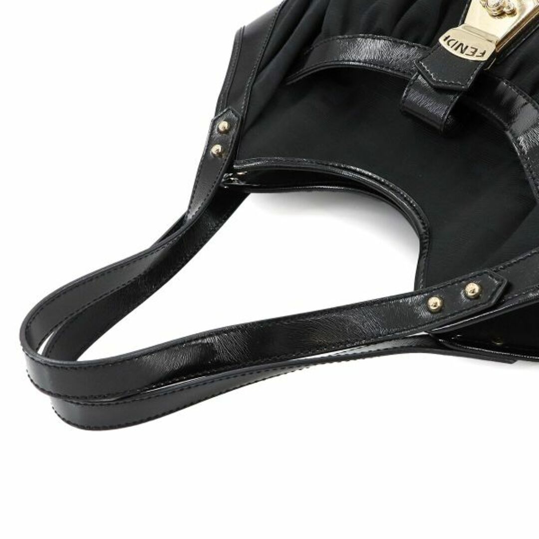 FENDI - 新品同様 フェンディ FENDI ズッカ柄 トート バッグ FENDI - 新品同様 フェンディ FENDI ズッカ柄 トート バッグ