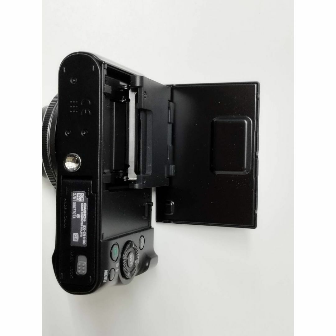 CASIO - CASIO EXILIM EX-ZR1100 デジタルカメラの通販 by CASIO - CASIO EXILIM EX-ZR1100 デジタルカメラの通販 by