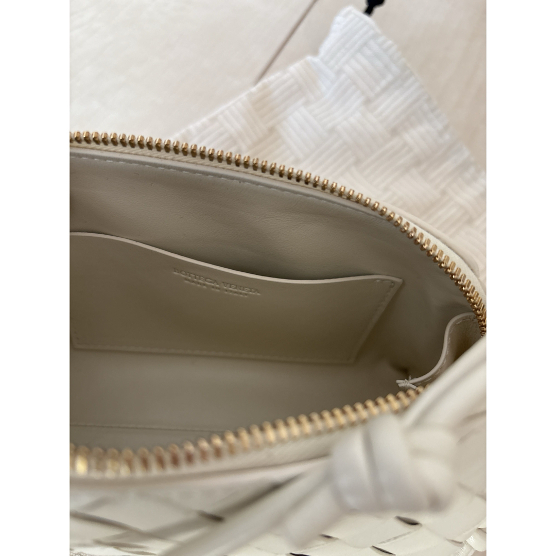 BOTTEGA VENETA - ボッテガヴェネタ ポーチ ホワイトの通販 by BOTTEGA VENETA - ボッテガヴェネタ ポーチ ホワイトの通販 by