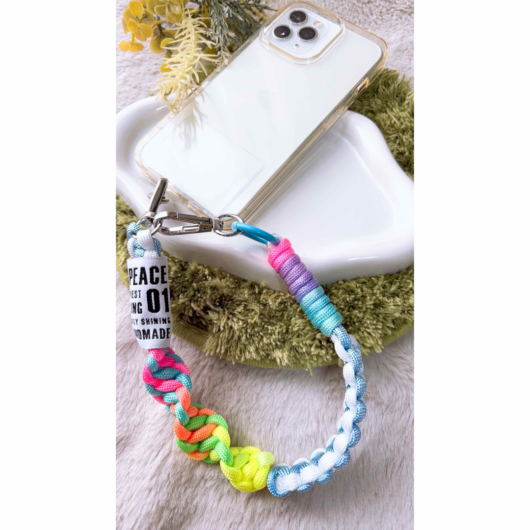 パラコード✶スマホストラップ✶ショート手首用✶ストラップ パラコード✶スマホストラップ✶ショート手首用✶ストラップ