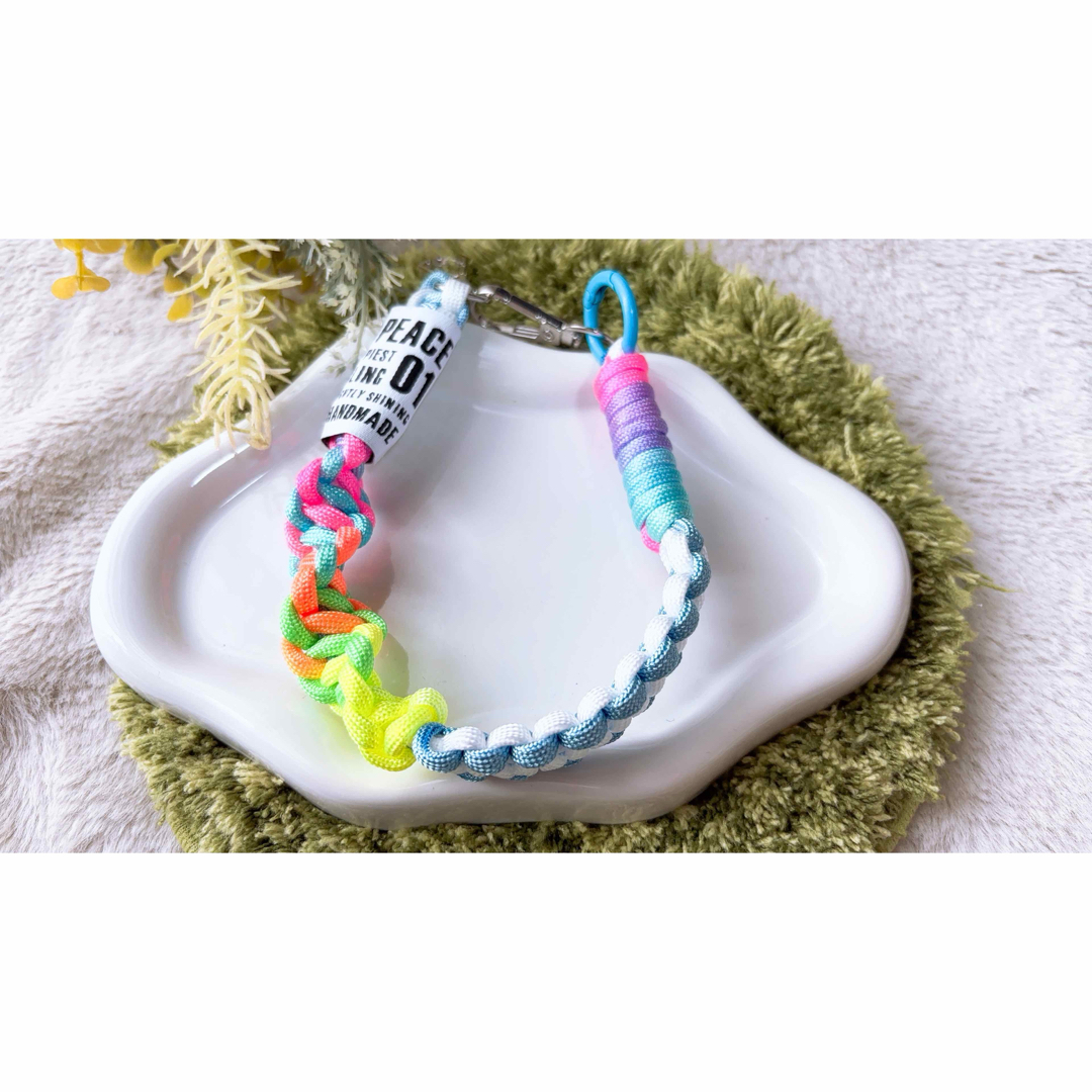 パラコード✶スマホストラップ✶ショート手首用✶ストラップ パラコード✶スマホストラップ✶ショート手首用✶ストラップ