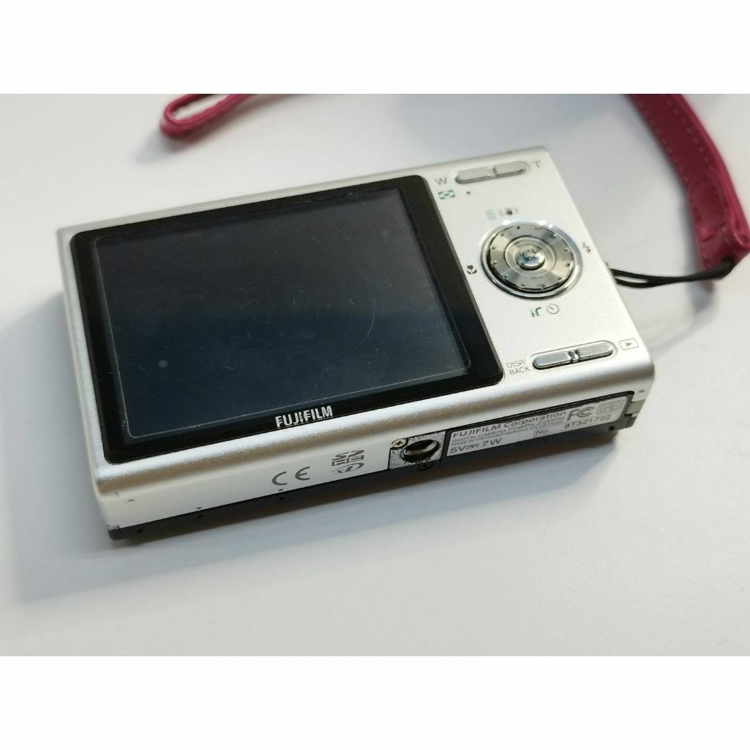 ジャンク】FUJIFILM Z200fd FinePix デジタルカメラの通販 by ジャンク】FUJIFILM Z200fd FinePix デジタルカメラの通販 by
