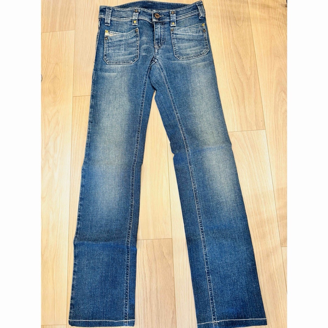 DIESEL - 新品未使用DIESELストレートデニム パンツ W26 の通販 DIESEL - 新品未使用DIESELストレートデニム パンツ W26 の通販