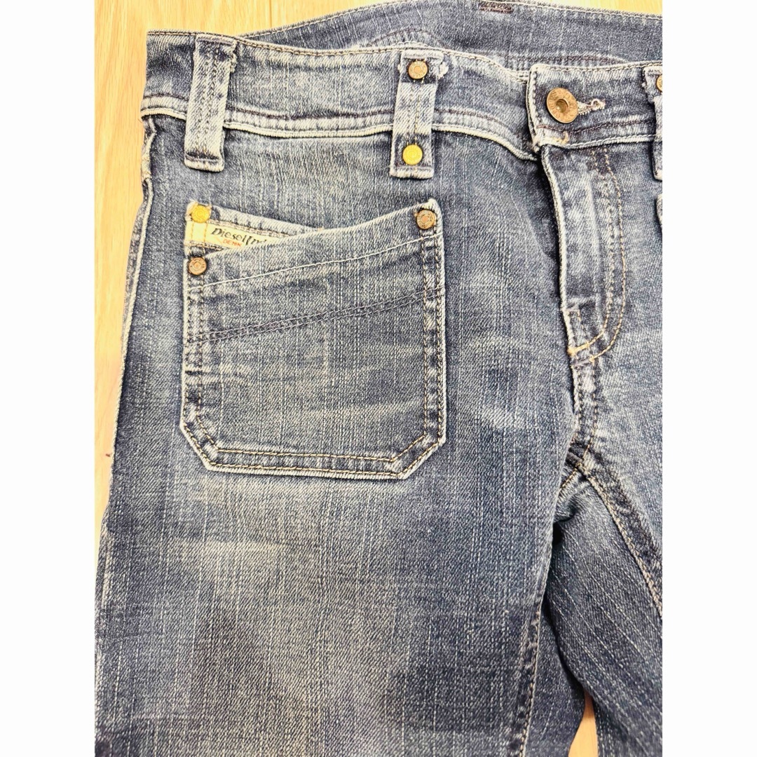 DIESEL - 新品未使用DIESELストレートデニム パンツ W26 の通販 DIESEL - 新品未使用DIESELストレートデニム パンツ W26 の通販