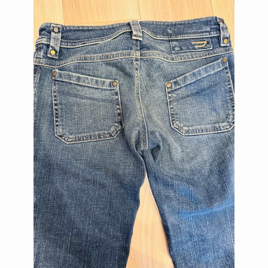 DIESEL - 新品未使用DIESELストレートデニム パンツ W26 の通販 DIESEL - 新品未使用DIESELストレートデニム パンツ W26 の通販