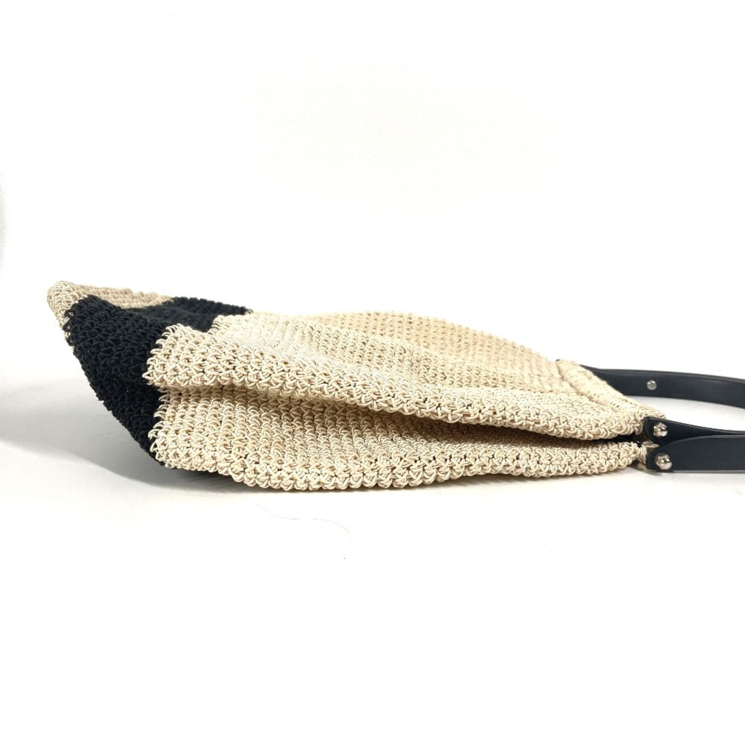 CHANEL - シャネル CHANEL ロゴ メッシュ プラスチックハンドル CHANEL - シャネル CHANEL ロゴ メッシュ プラスチックハンドル