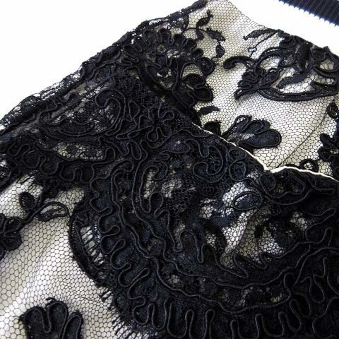 CHANEL - シャネル CHANEL スカート 17P レース 花柄 ココマーク CHANEL - シャネル CHANEL スカート 17P レース 花柄 ココマーク