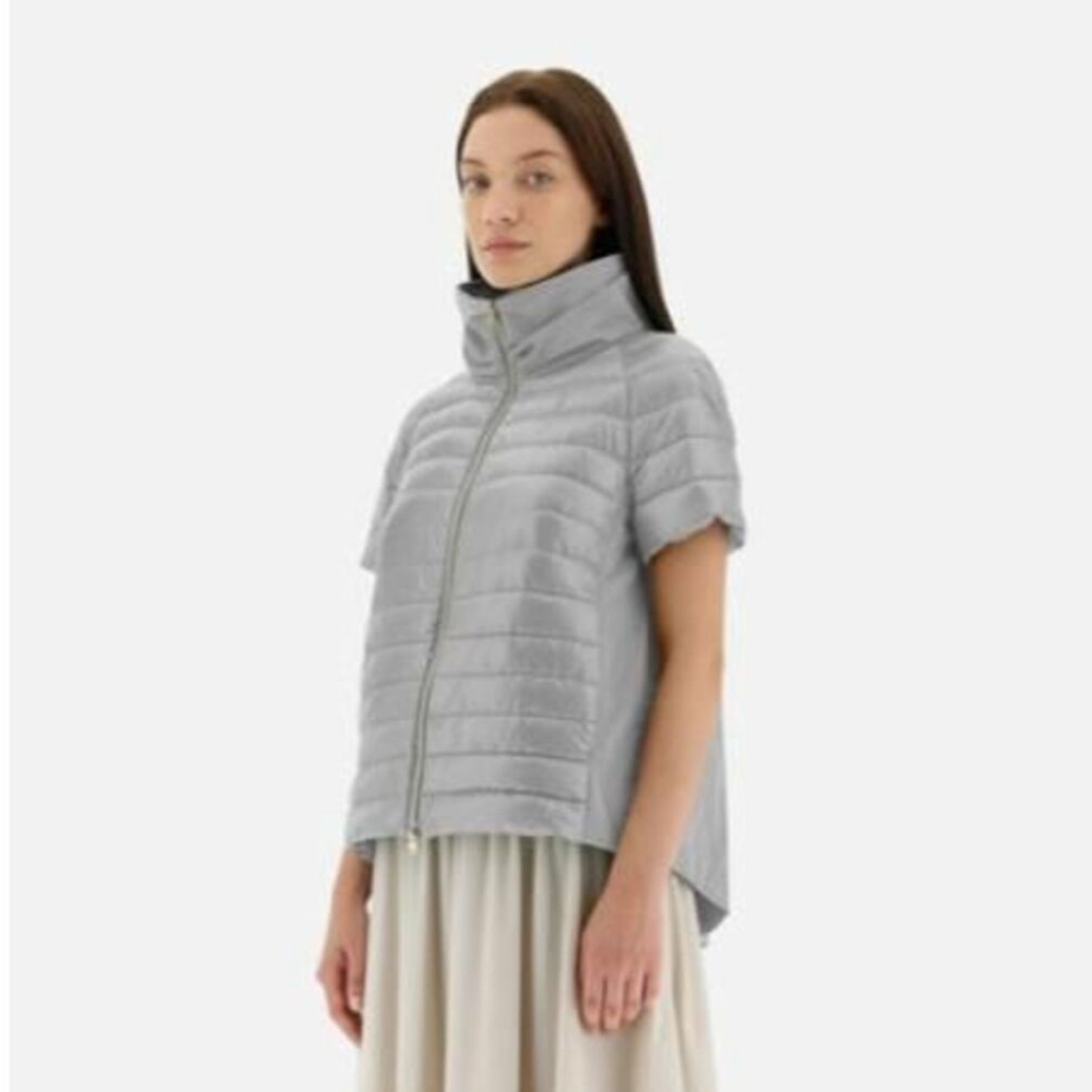 HERNO - 美品 ヘルノ HERNO 切り替え半袖ダウンベスト オフ HERNO - 美品 ヘルノ HERNO 切り替え半袖ダウンベスト オフ
