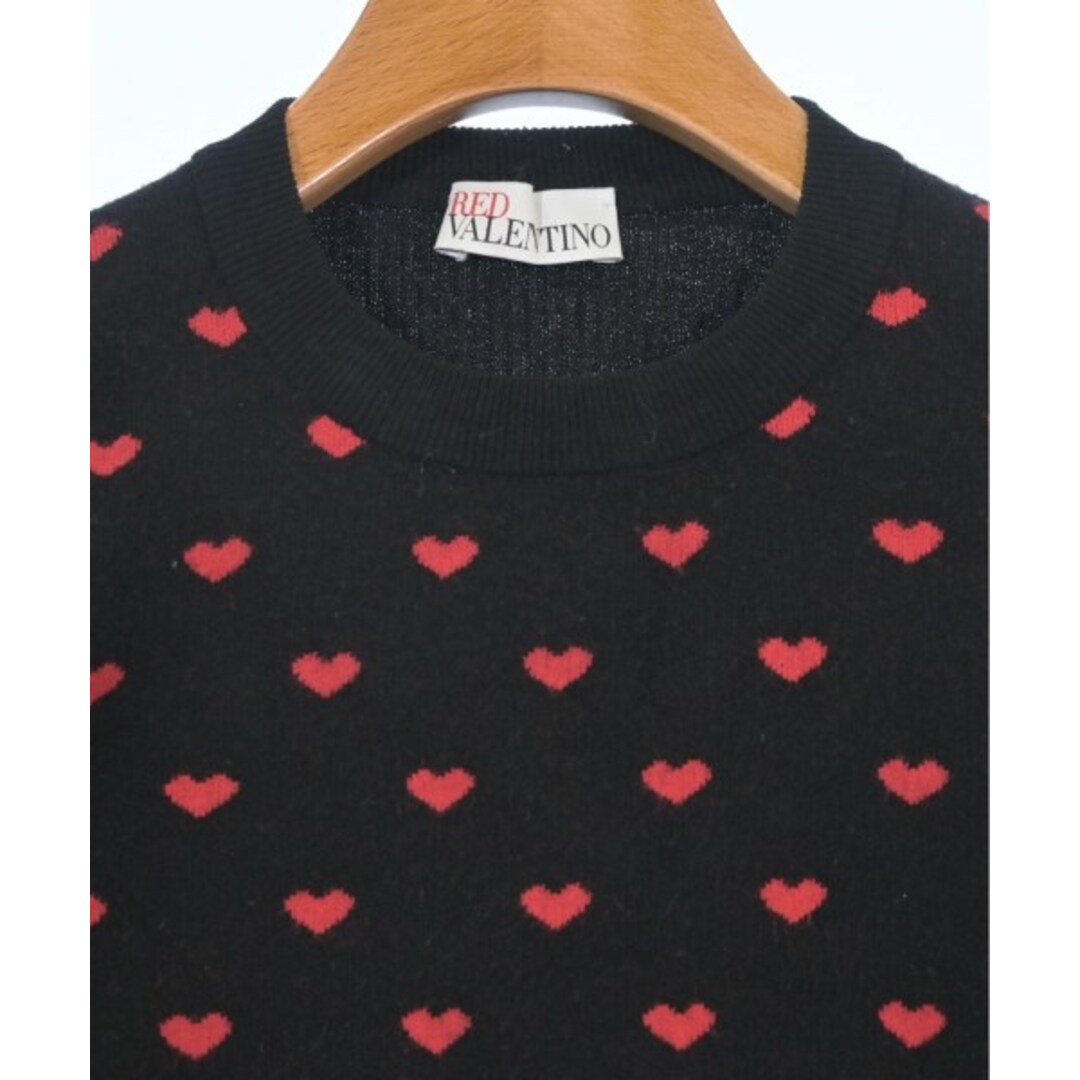 RED VALENTINO - RED VALENTINO ニット・セーター S 黒x赤(総柄 RED VALENTINO - RED VALENTINO ニット・セーター S 黒x赤(総柄
