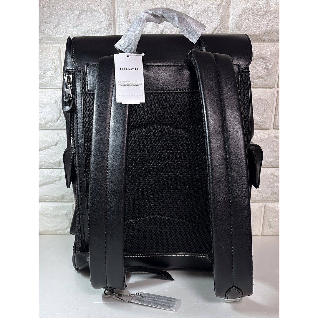 COACH - 【COOL!新品】COACH リビングトン バックパック COACH - 【COOL!新品】COACH リビングトン バックパック