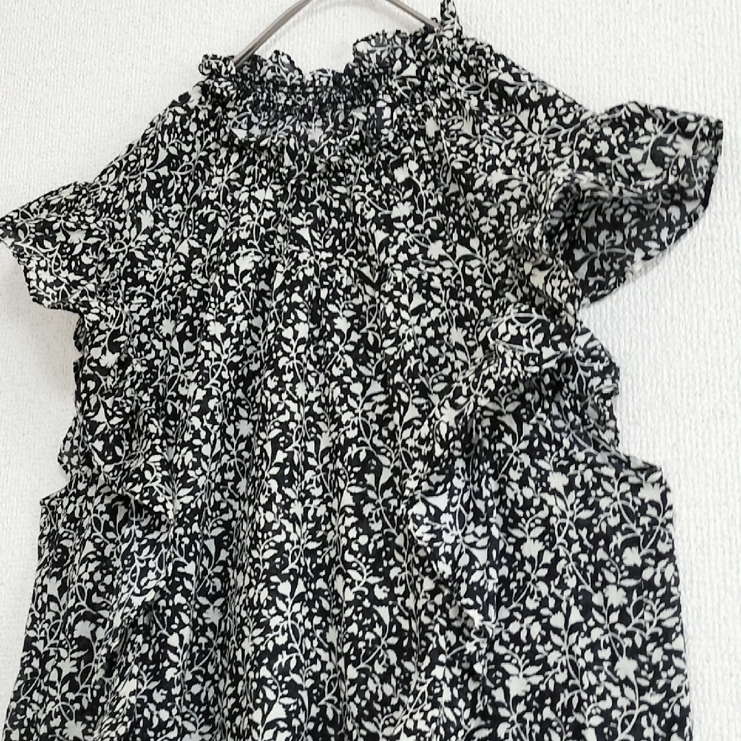 Noble - 美品 NOBLE モノトーンフラワープリントノースリ Noble - 美品 NOBLE モノトーンフラワープリントノースリ