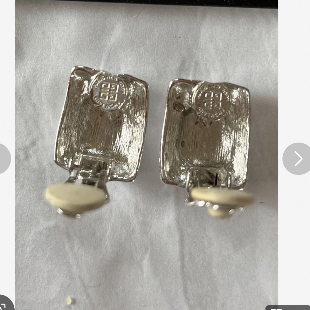 GIVENCHY - GIVENCHY vintageearringシルバーイヤリング GIVENCHY - GIVENCHY vintageearringシルバーイヤリング
