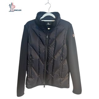 MONCLER(ダウンジャケット)のフリマアイテム一覧 MONCLER(ダウンジャケット)のフリマアイテム一覧