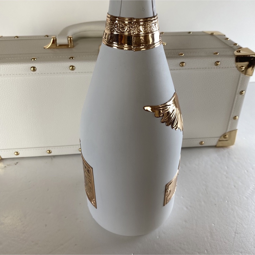 エンジェル シャンパン ホワイト ロゼの通販 by zen inc's shop エンジェル シャンパン ホワイト ロゼの通販 by zen inc's shop