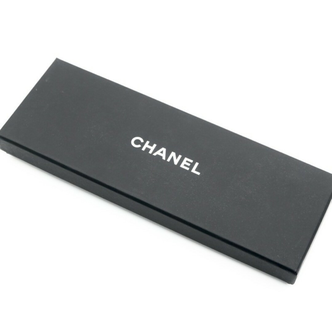 CHANEL - シャネル CHANEL ヘアアクセサリー ブラック ホワイト CHANEL - シャネル CHANEL ヘアアクセサリー ブラック ホワイト