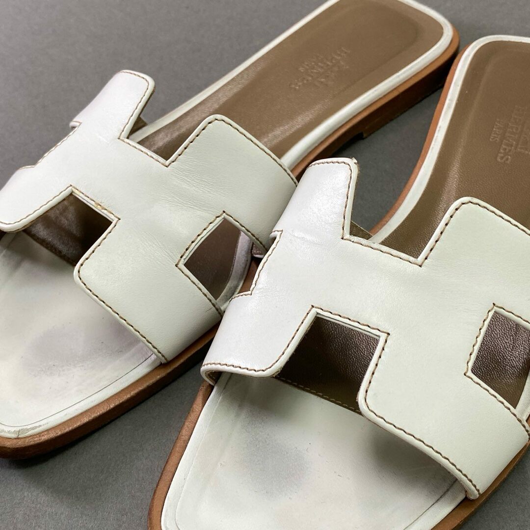 HERMES - 1d11 HERMES エルメス オランH サンダル 37 1/2 / 24.5 HERMES - 1d11 HERMES エルメス オランH サンダル 37 1/2 / 24.5