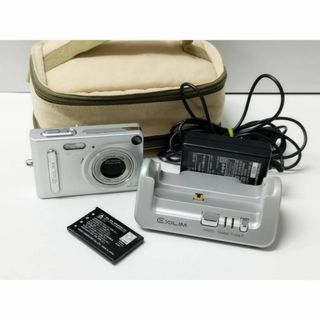 CASIO(コンパクトデジタルカメラ)のフリマアイテム一覧 CASIO(コンパクトデジタルカメラ)のフリマアイテム一覧