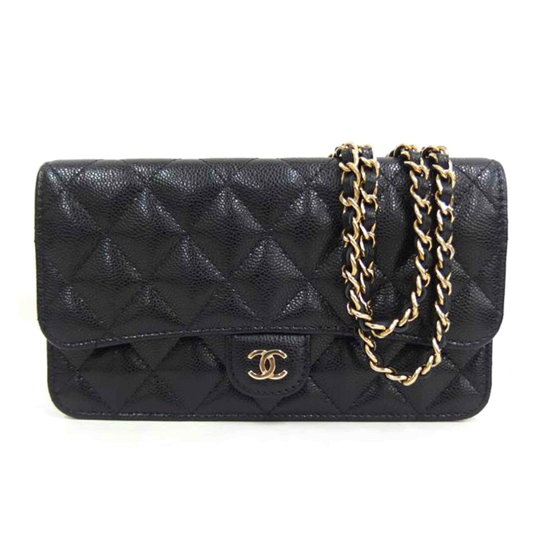 CHANEL - CHANEL シャネル/マトラッセフラップフォーンケース CHANEL - CHANEL シャネル/マトラッセフラップフォーンケース