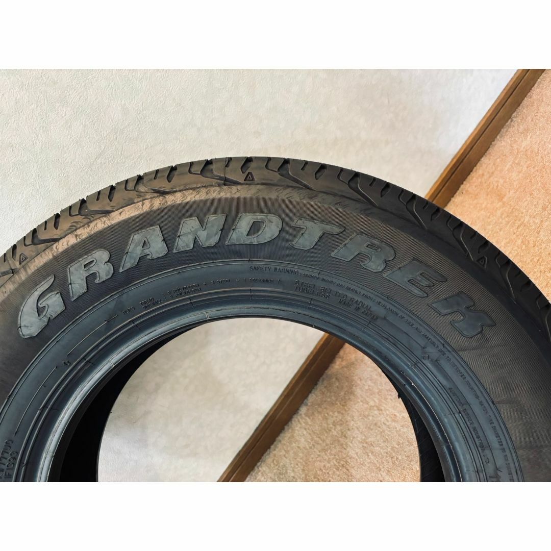 DUNLOP - 195/80R15 サマータイヤ グラントレック ラベルはがし DUNLOP - 195/80R15 サマータイヤ グラントレック ラベルはがし