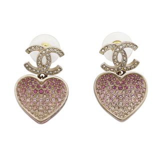CHANEL(ハート ・ ピアス)のフリマアイテム一覧 CHANEL(ハート ・ ピアス)のフリマアイテム一覧