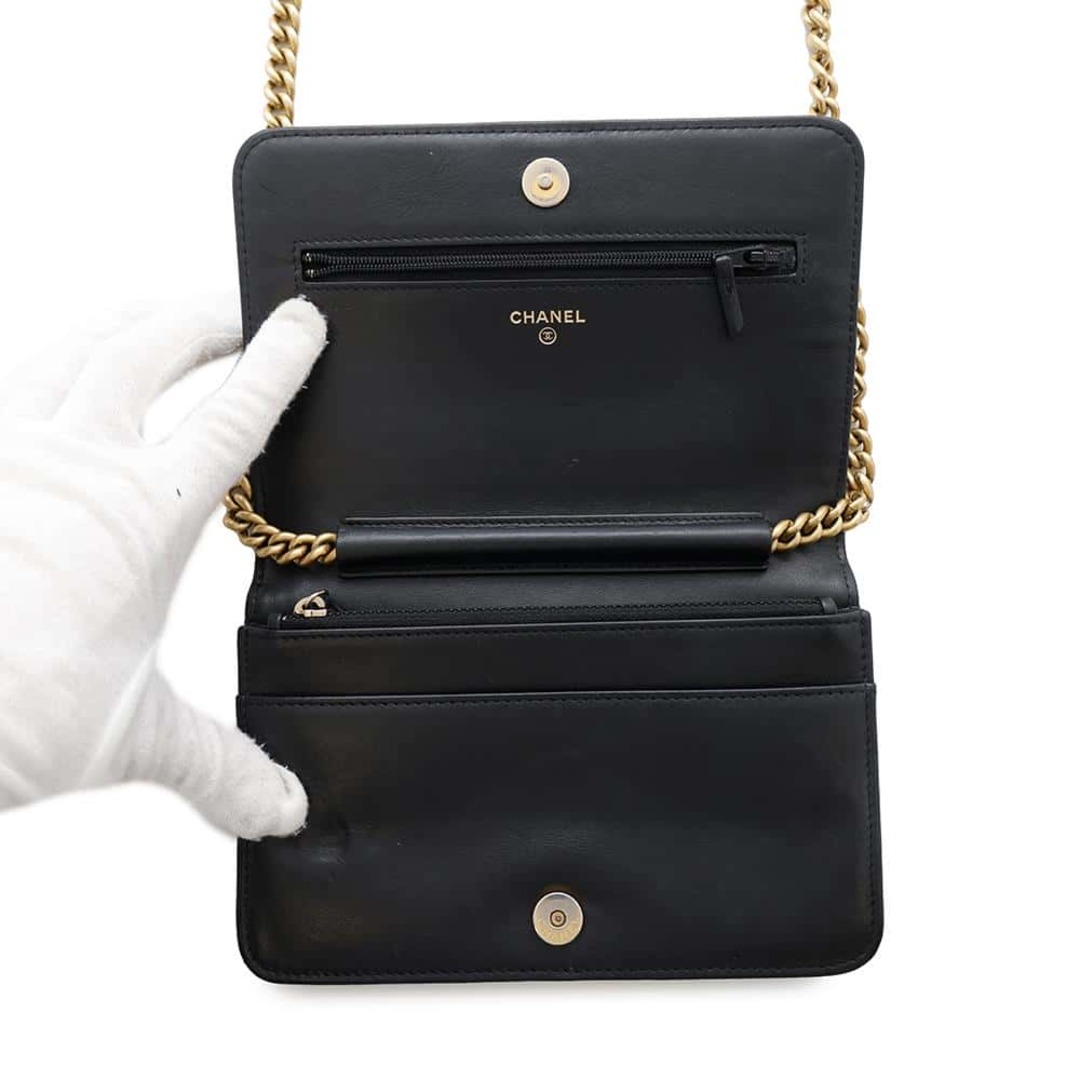 CHANEL - シャネル チェーンウォレット ボーイシャネル CHANEL - シャネル チェーンウォレット ボーイシャネル