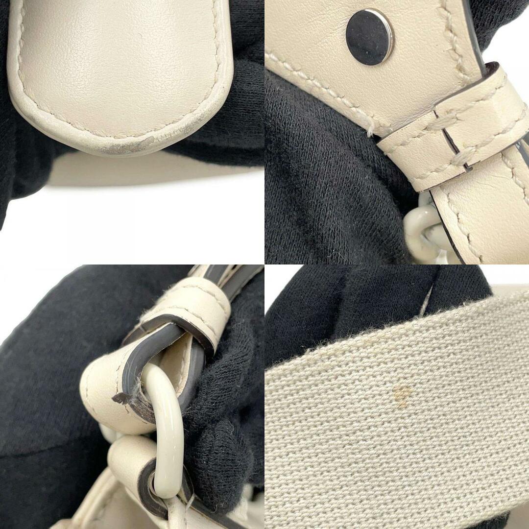 GUCCI - グッチ ショルダーバッグ GGマーモント レザー 739681 GUCCI - グッチ ショルダーバッグ GGマーモント レザー 739681