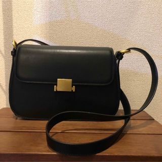 HERMES - エルメス スティーブ35 ショルダーバッグ トリヨン HERMES - エルメス スティーブ35 ショルダーバッグ トリヨン